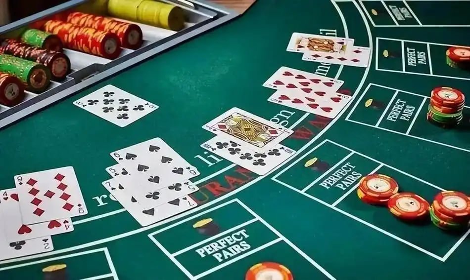 813bet
